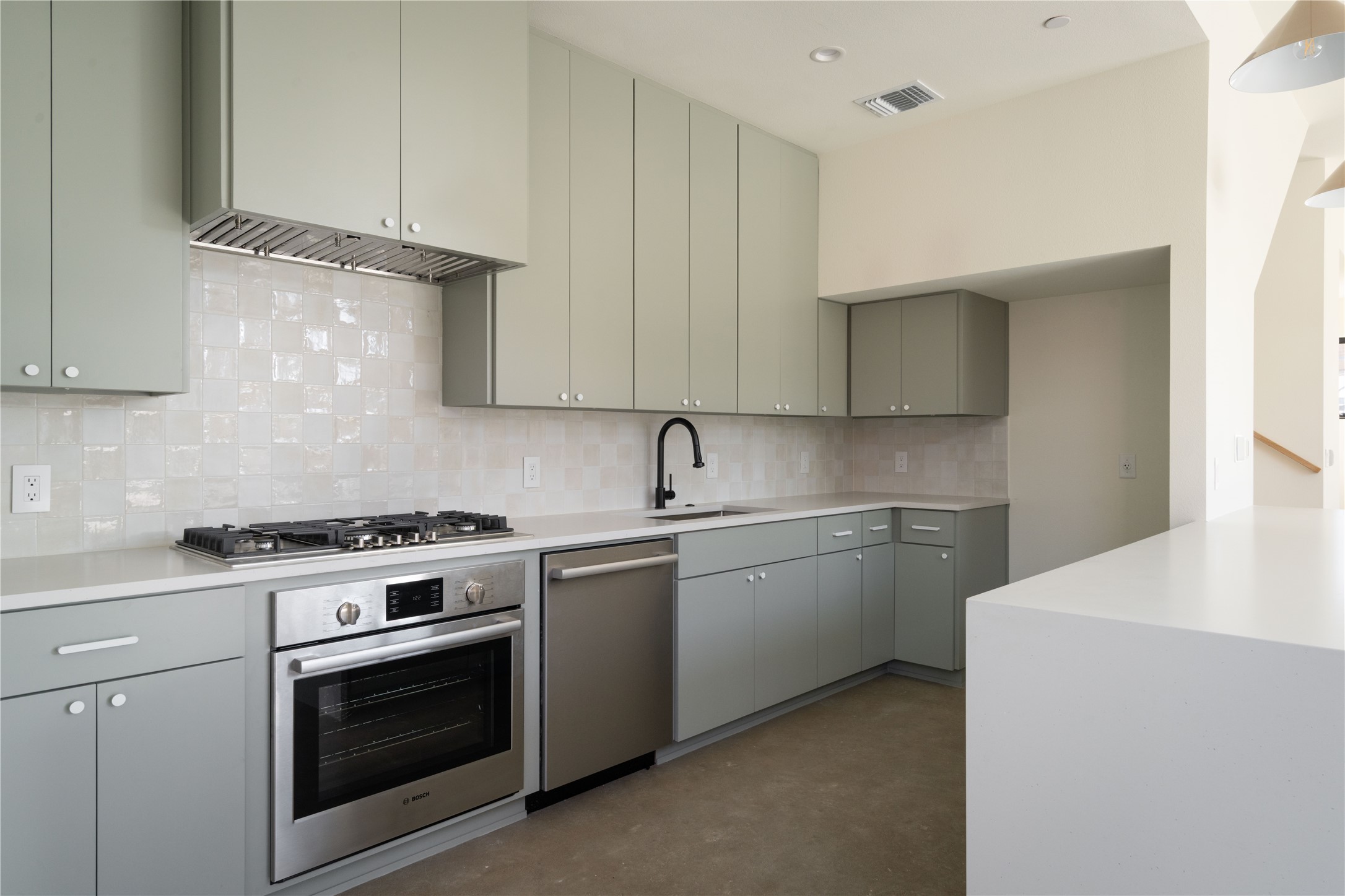 3000 Sorin Street Austin, TX 78723 - Photo 7 of 37