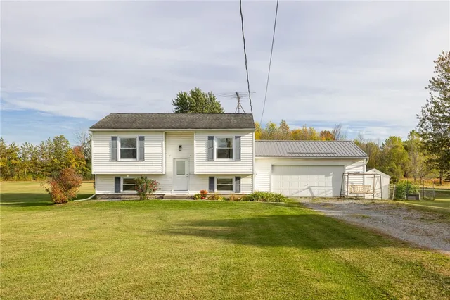 $299,900 | 4325 Lakeville Groveland Road, Geneseo, NY 14454