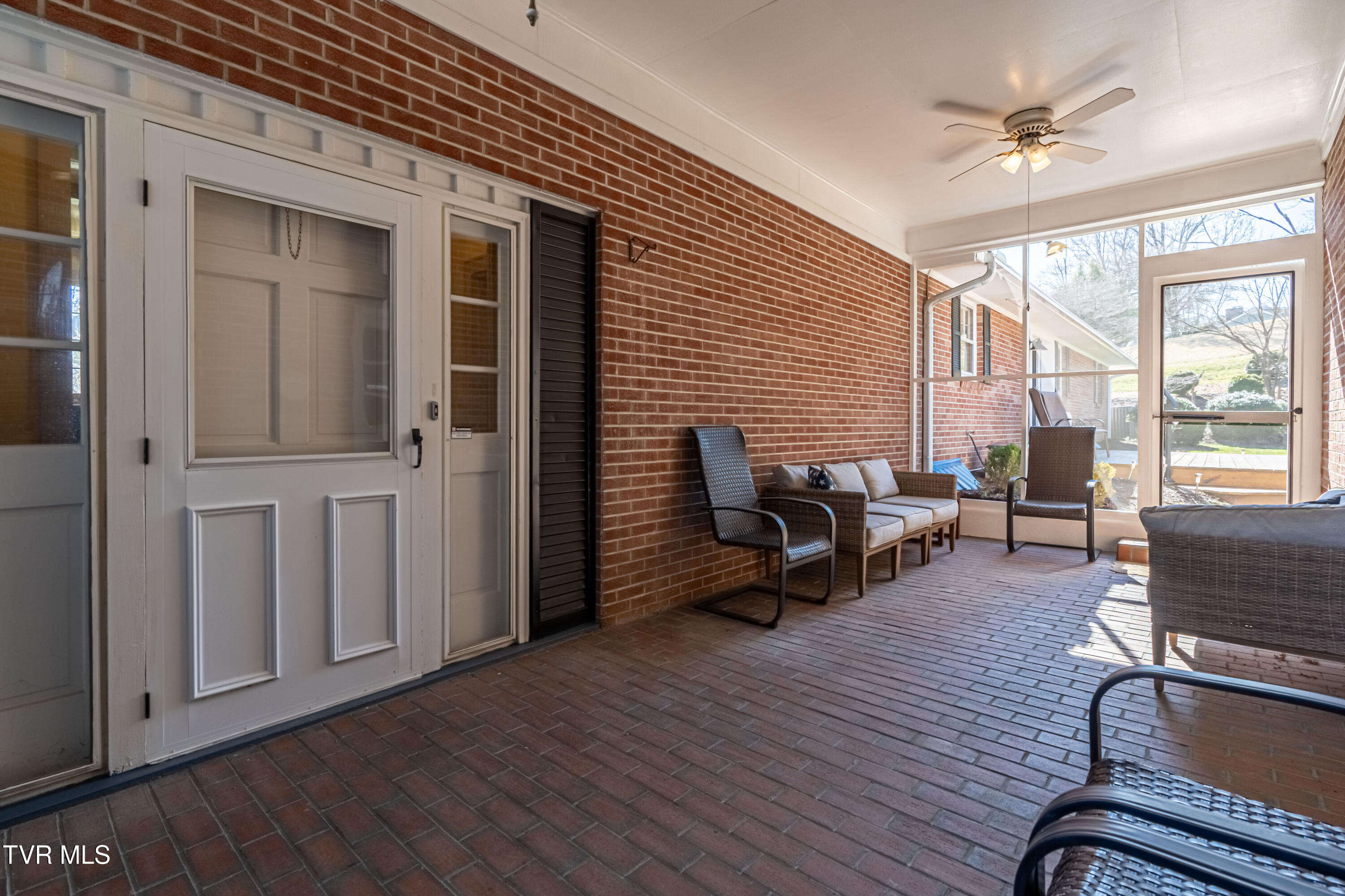 595 Court Street Northeast Abingdon, VA 24210 - Photo 39 of 46 Screened Porch
