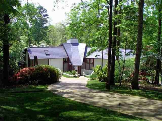 400 Seminole Point Road Fair Play, SC 29643 - Photo 2 of 22 Gallery Image 2