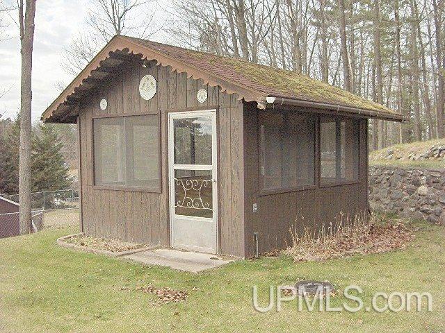 410 Filmore Avenue Niagara, WI 54151 - Photo 23 of 25 Gallery Image 23