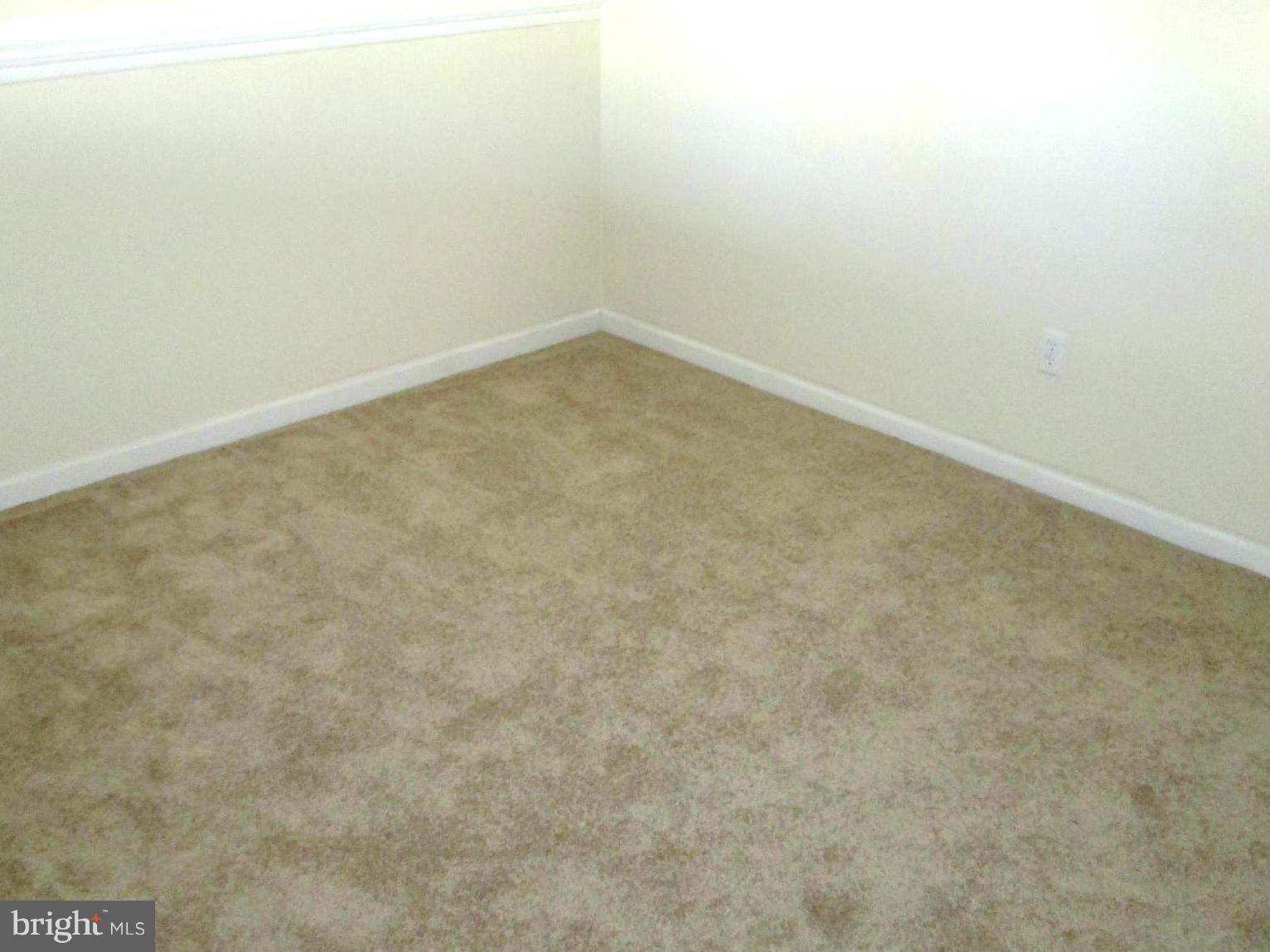 133 North Ithaca Road Sterling, VA 20164 - Photo 25 of 28 Bedroom