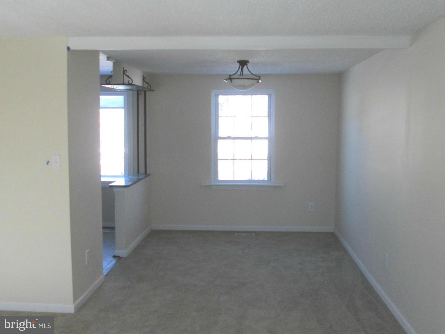 133 North Ithaca Road Sterling, VA 20164 - Photo 6 of 28 Interior (General)