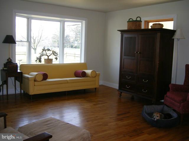 8200 New Bridge Road Denton, MD 21629 - Photo 3 of 13 Interior (General)