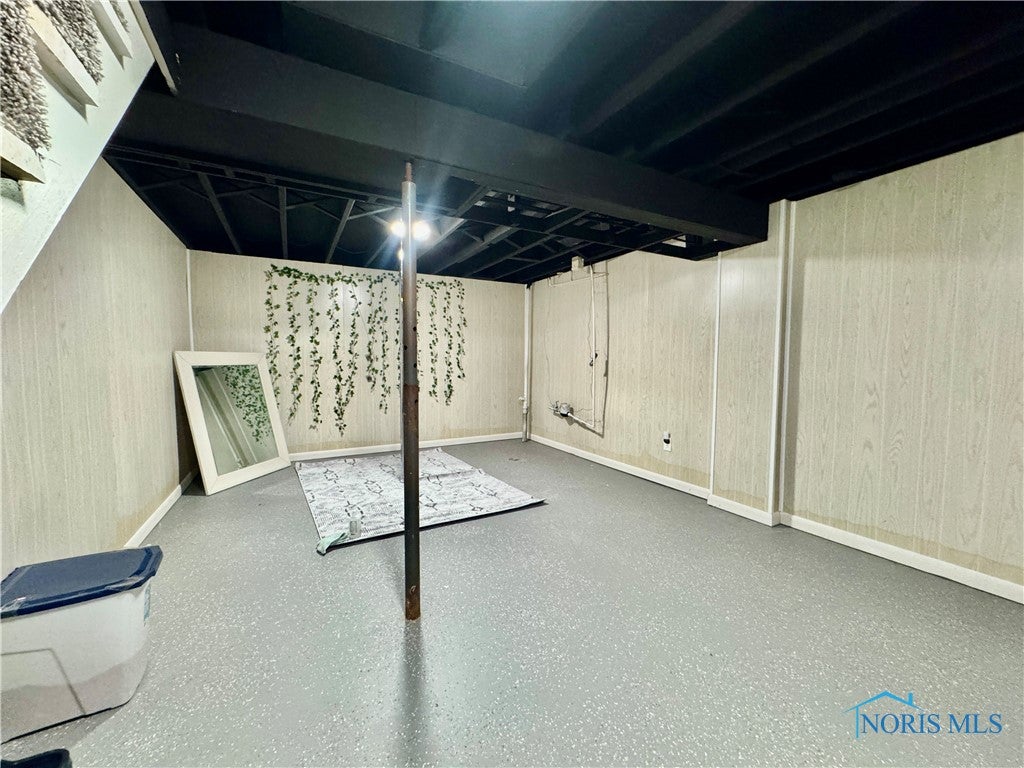 1912 Fairfax Road Toledo, OH 43613 - Photo 16 of 21 Gallery Image 16