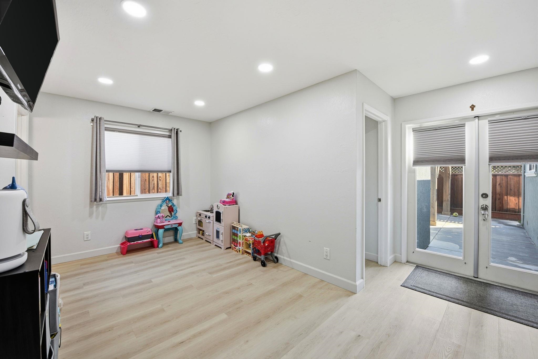 37164 St Christopher Street Newark, CA 94560 - Photo 12 of 39