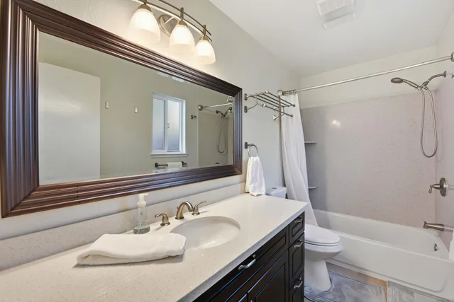 $1,389,950 | 37164 St Christopher Street, Newark, CA 94560