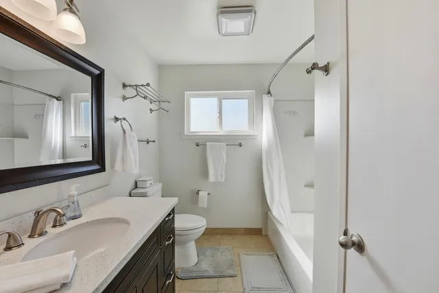 $1,389,950 | 37164 St Christopher Street, Newark, CA 94560