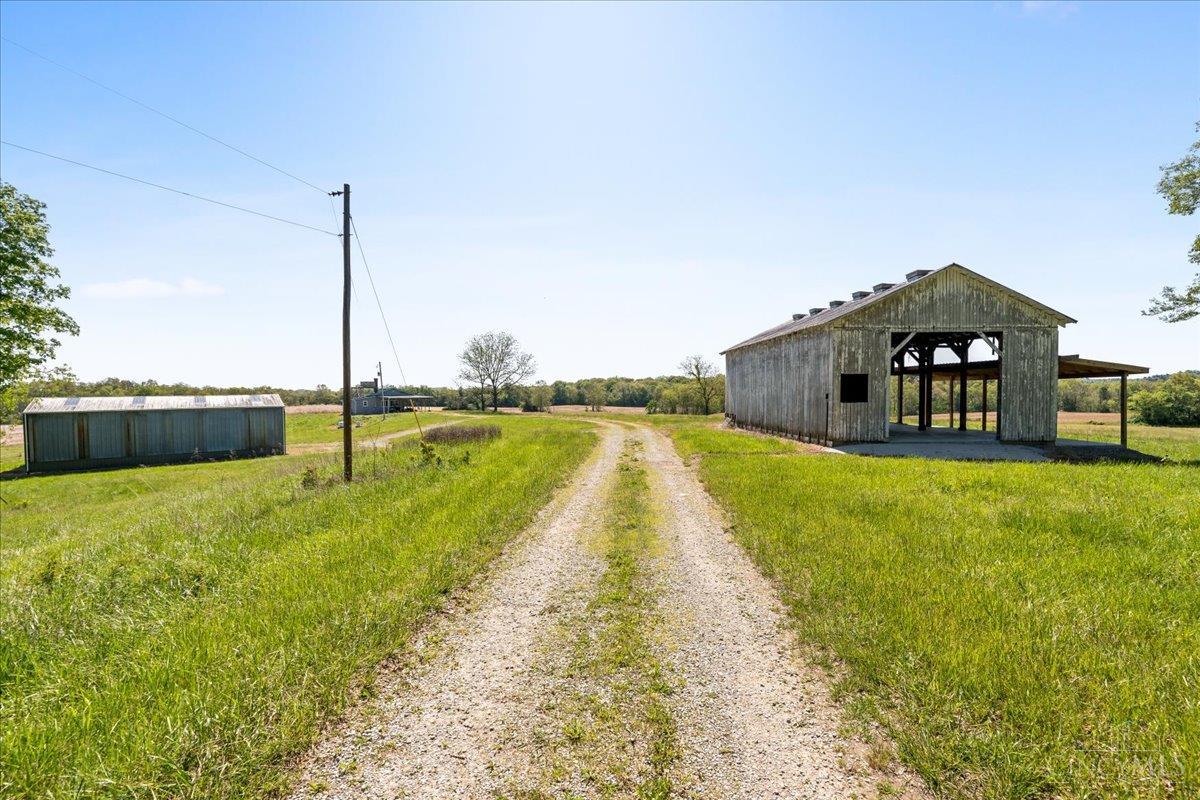 8598 West Deadfall Road Hillsboro, OH 45133 - Photo 5 of 65