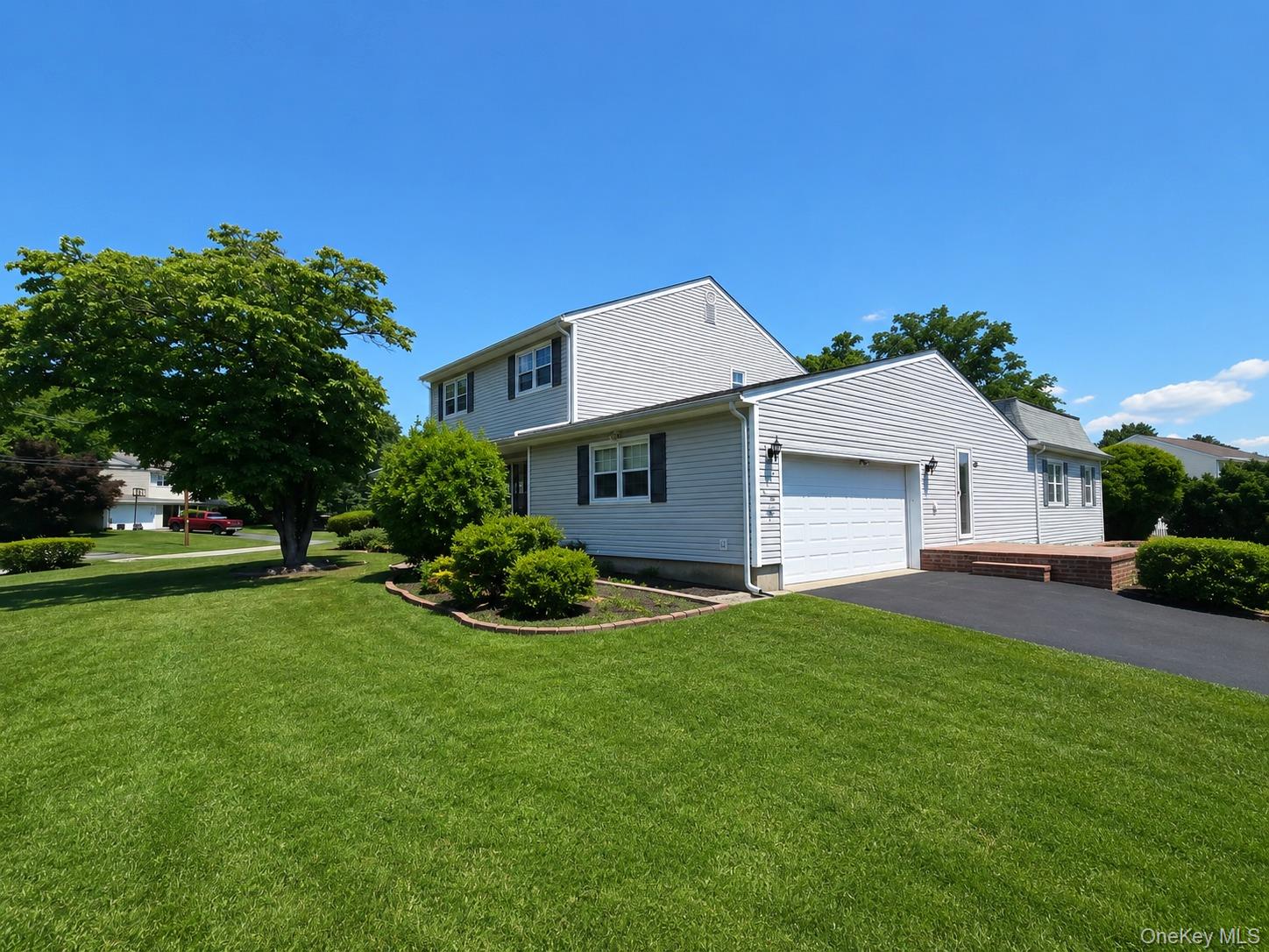 10 Tioken Road Spring Valley, NY 10977 - Photo 1 of 30