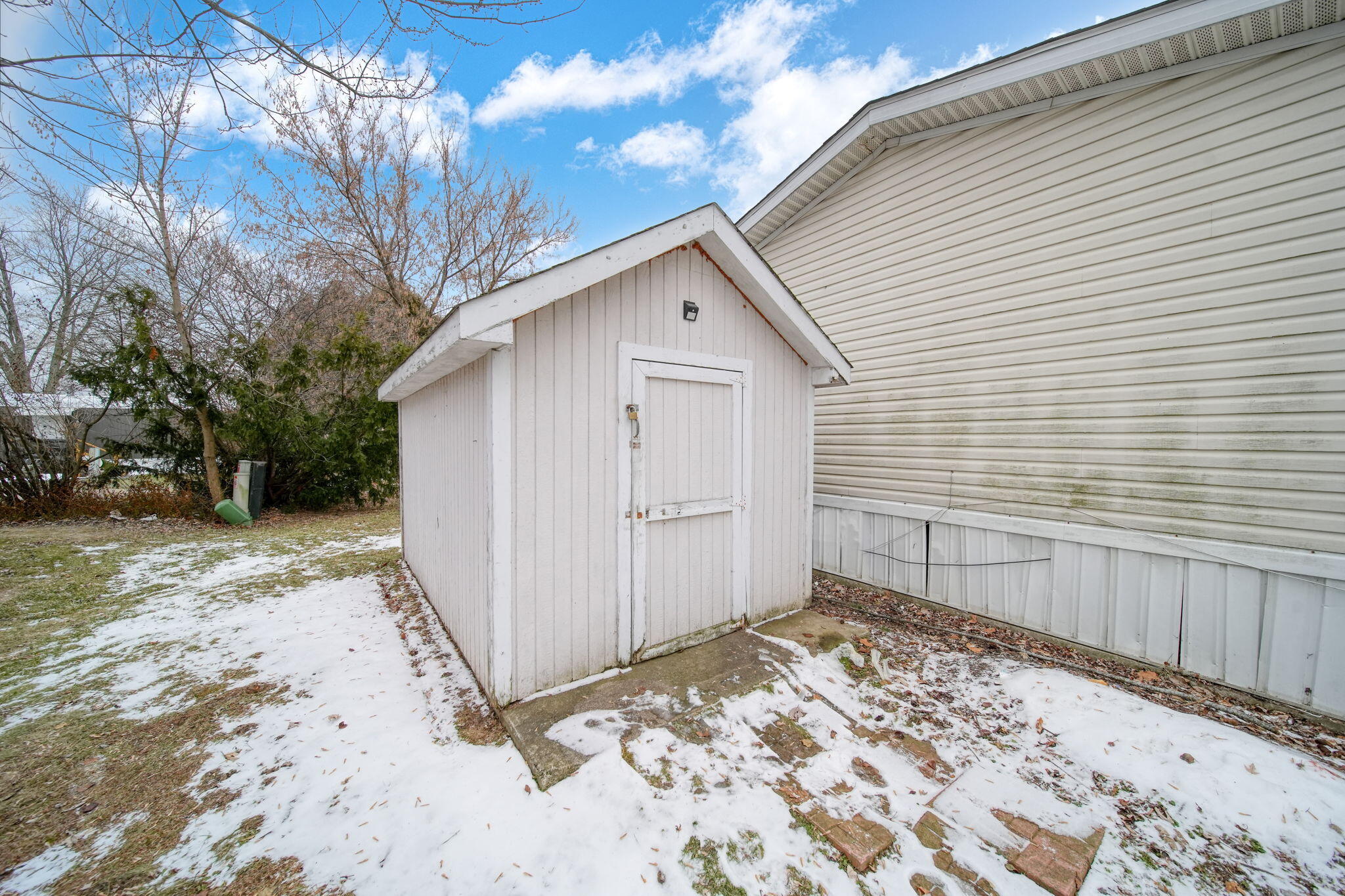 2735 South Wagner Road, Unit 22 Ann Arbor, MI 48103 - Photo 24 of 25 29-web-or-mls-DSC02210_HDR