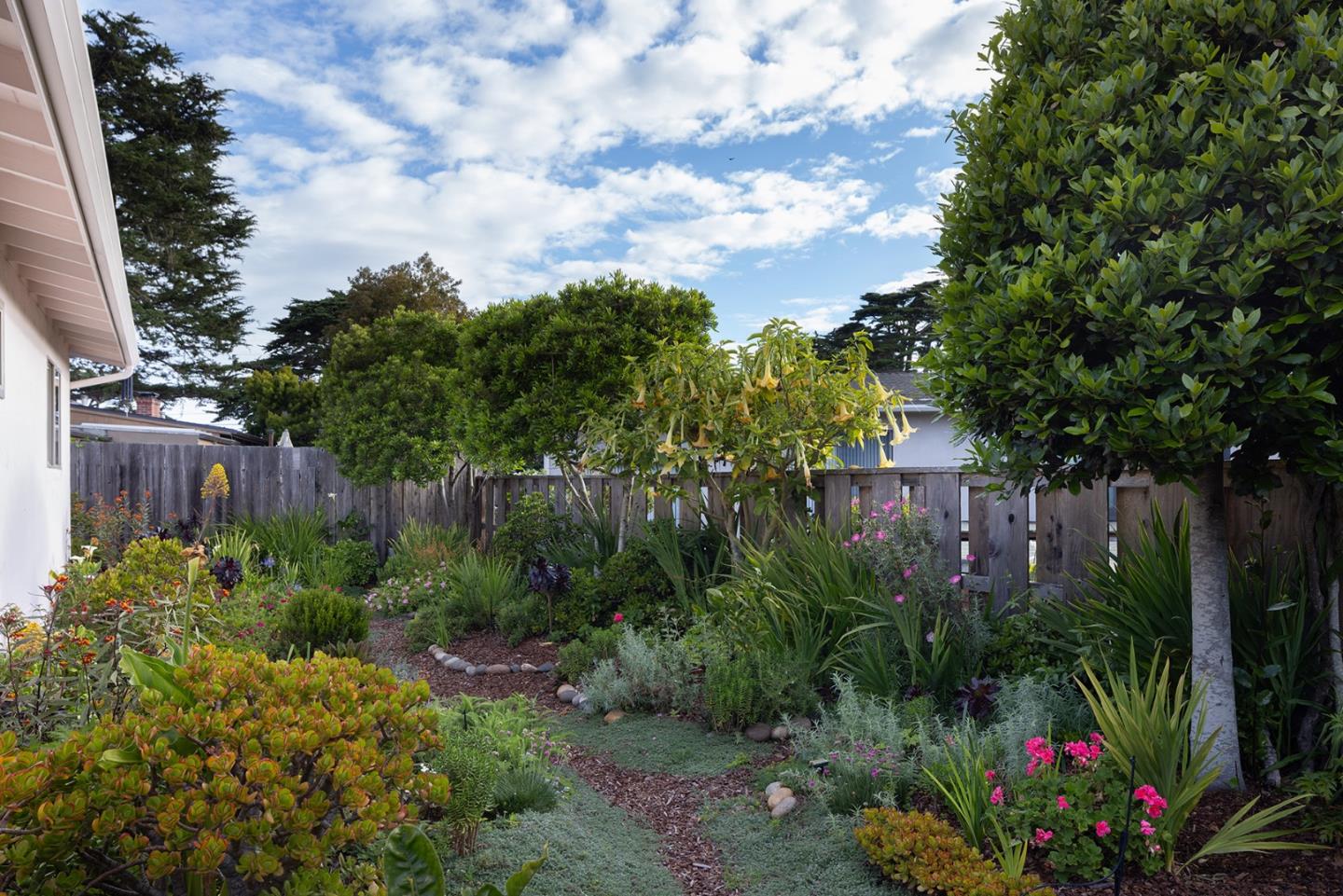 61 Companion Way Pacific Grove, CA 93950 - Photo 16 of 20