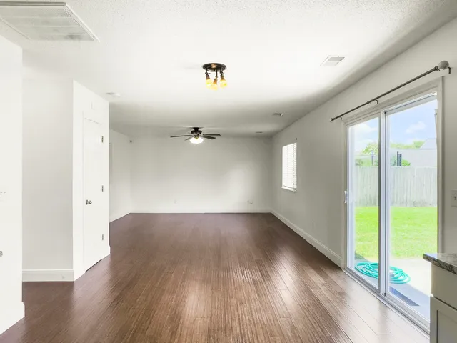 $370,000 | 15 Wheatfield Drive, Summerville, SC 29485