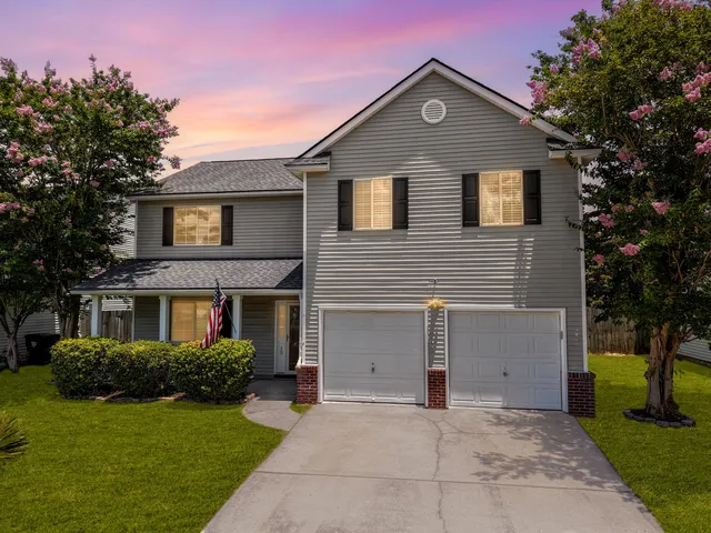 $370,000 | 15 Wheatfield Drive, Summerville, SC 29485