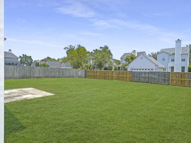 $370,000 | 15 Wheatfield Drive, Summerville, SC 29485