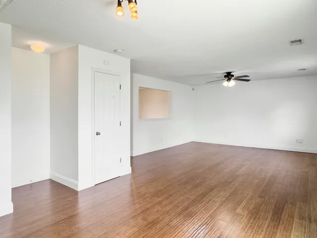 $370,000 | 15 Wheatfield Drive, Summerville, SC 29485