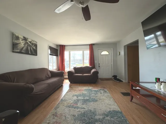 $169,900 | 505 West Brookmont Boulevard, Bradley, IL 60915