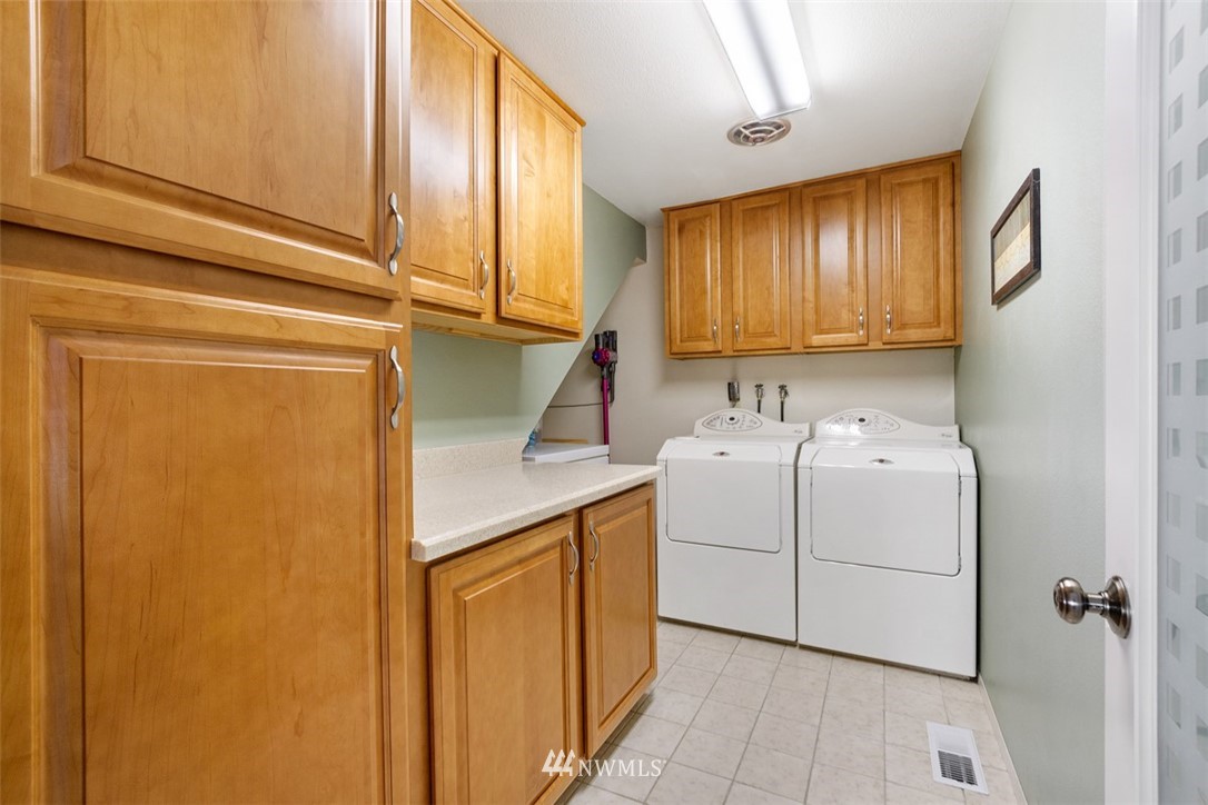 14661 Southeast 173rd Street Renton, WA 98058 - Photo 22 of 25 Gallery Image 22