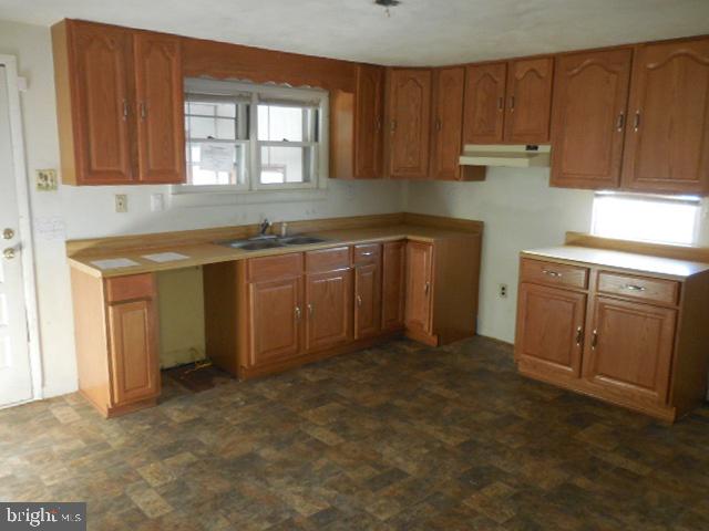 2831 Oakland Road Dover, PA 17315 - Photo 6 of 13 Gallery Image 6