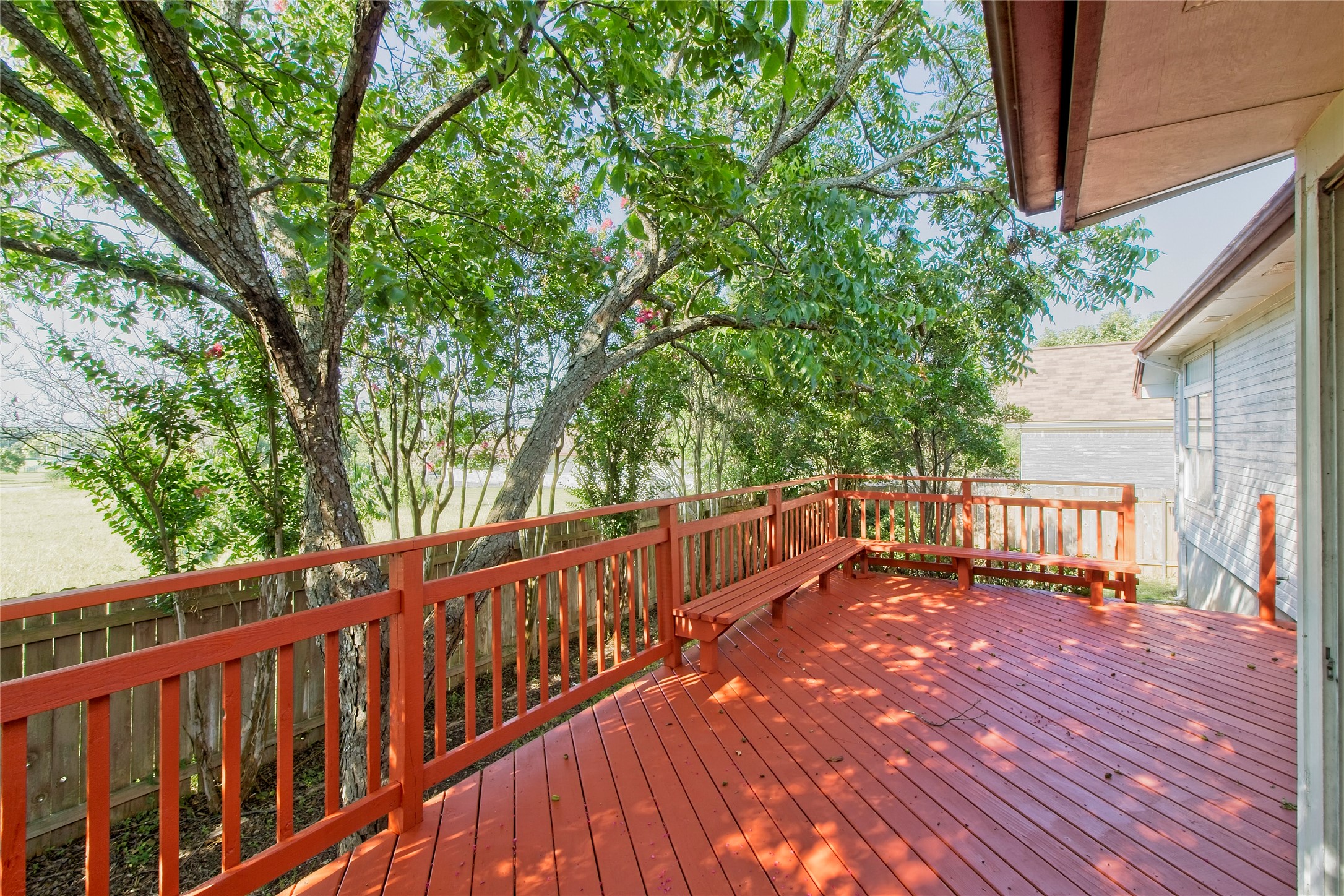 108 Rio Vista Drive Georgetown, TX 78626 - Photo 27 of 36 View of wooden deck