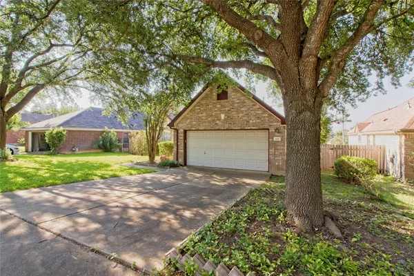 $1,850 | 108 Rio Vista Drive, Georgetown, TX 78626