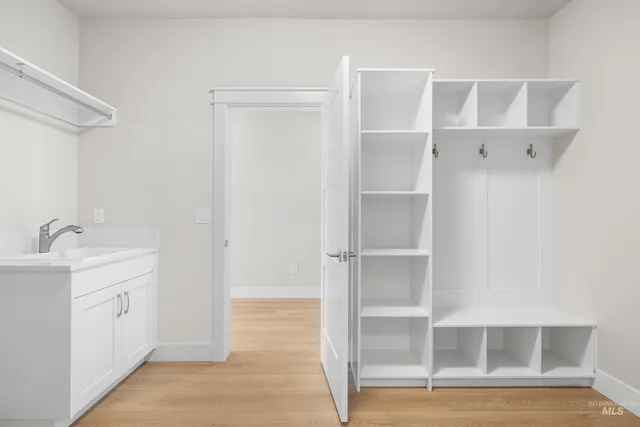 $609,900 | 9528 Green Cottage Avenue, Kuna, ID 83642