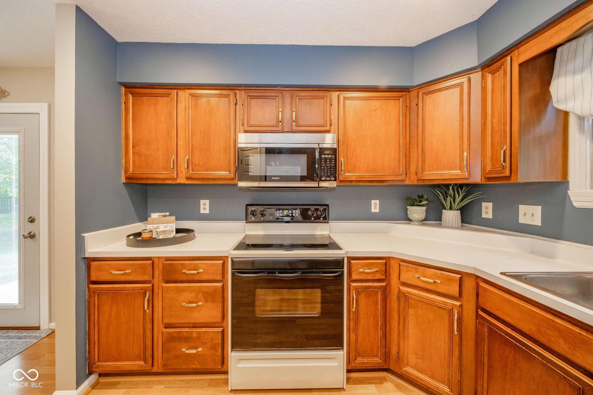 7689 Willow Ridge Fishers, IN 46038 - Photo 17 of 38 Gallery Image 17