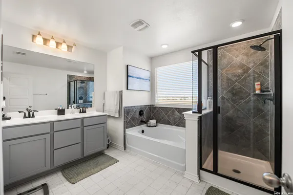 $465,000 | 5205 Nature Path, Marion, TX 78124