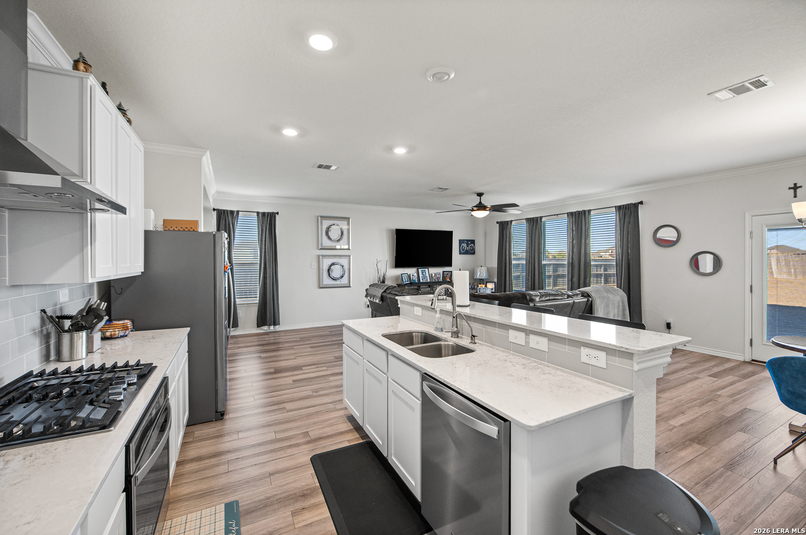 5205 Nature Path Marion, TX 78124 - Photo 7 of 42