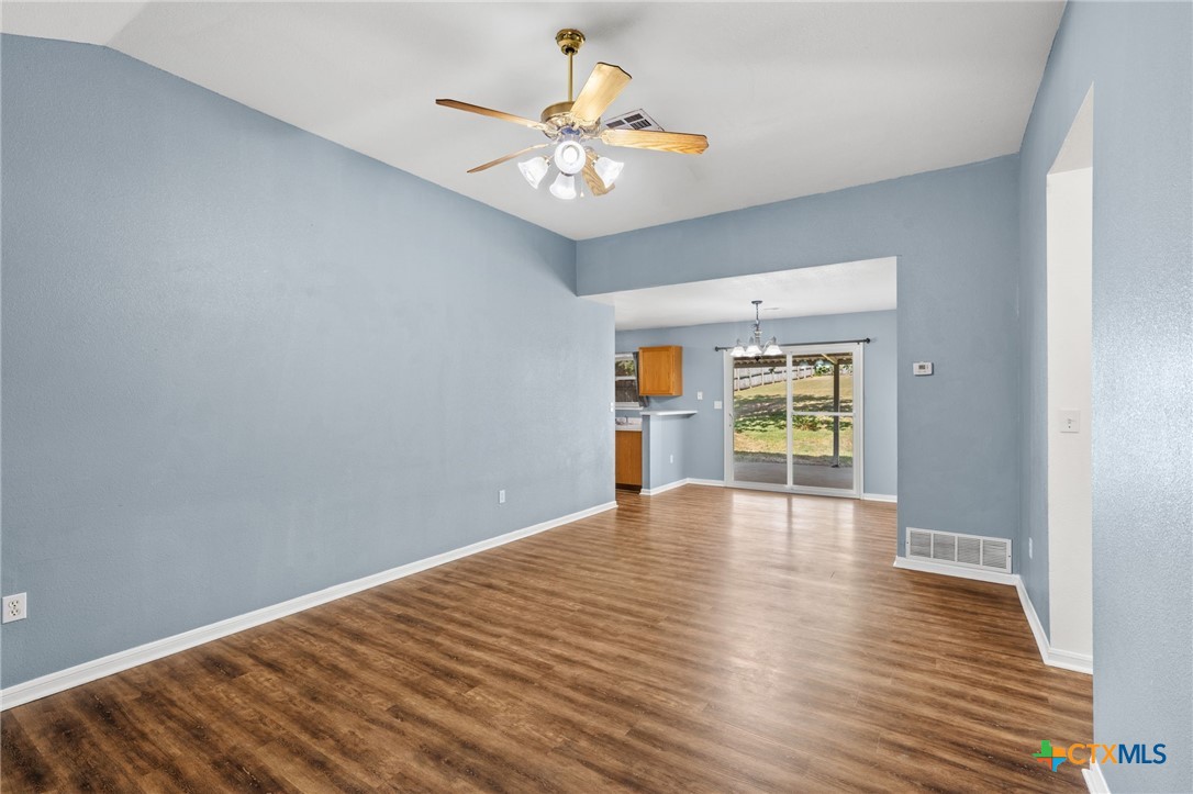 318 East Ridge Boulevard Temple, TX 76502 - Photo 8 of 31 Gallery Image 8