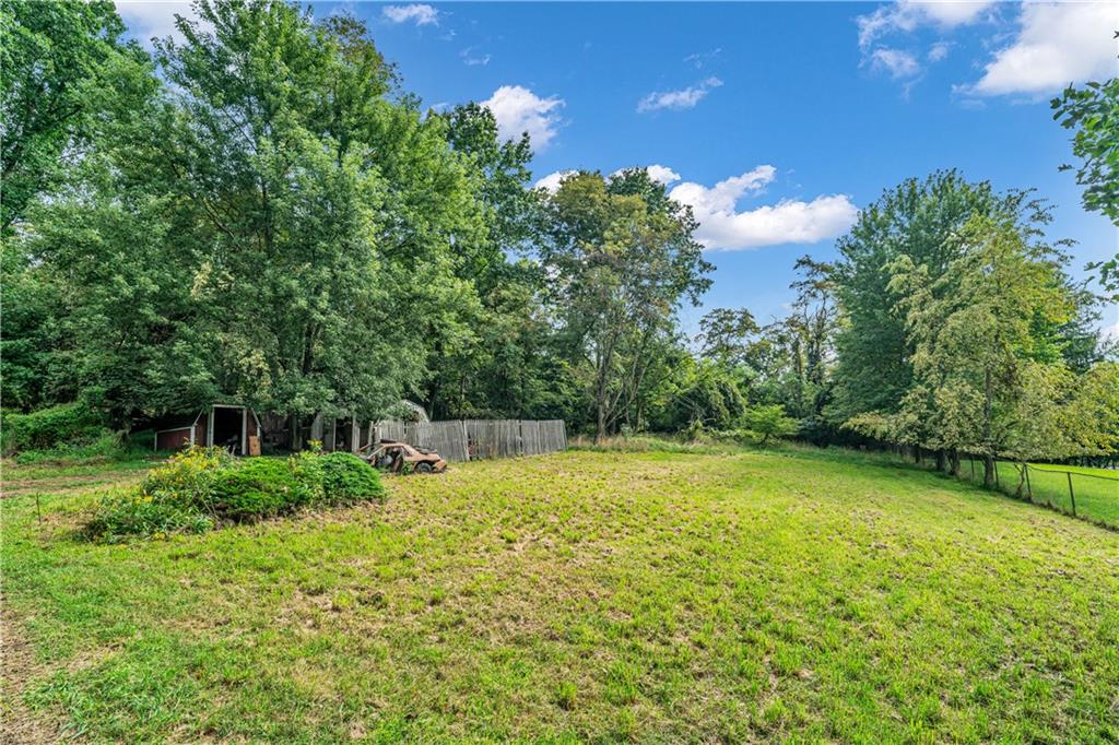 309 Duff Road Pittsburgh, PA 15235 - Photo 27 of 32 Gallery Image 27