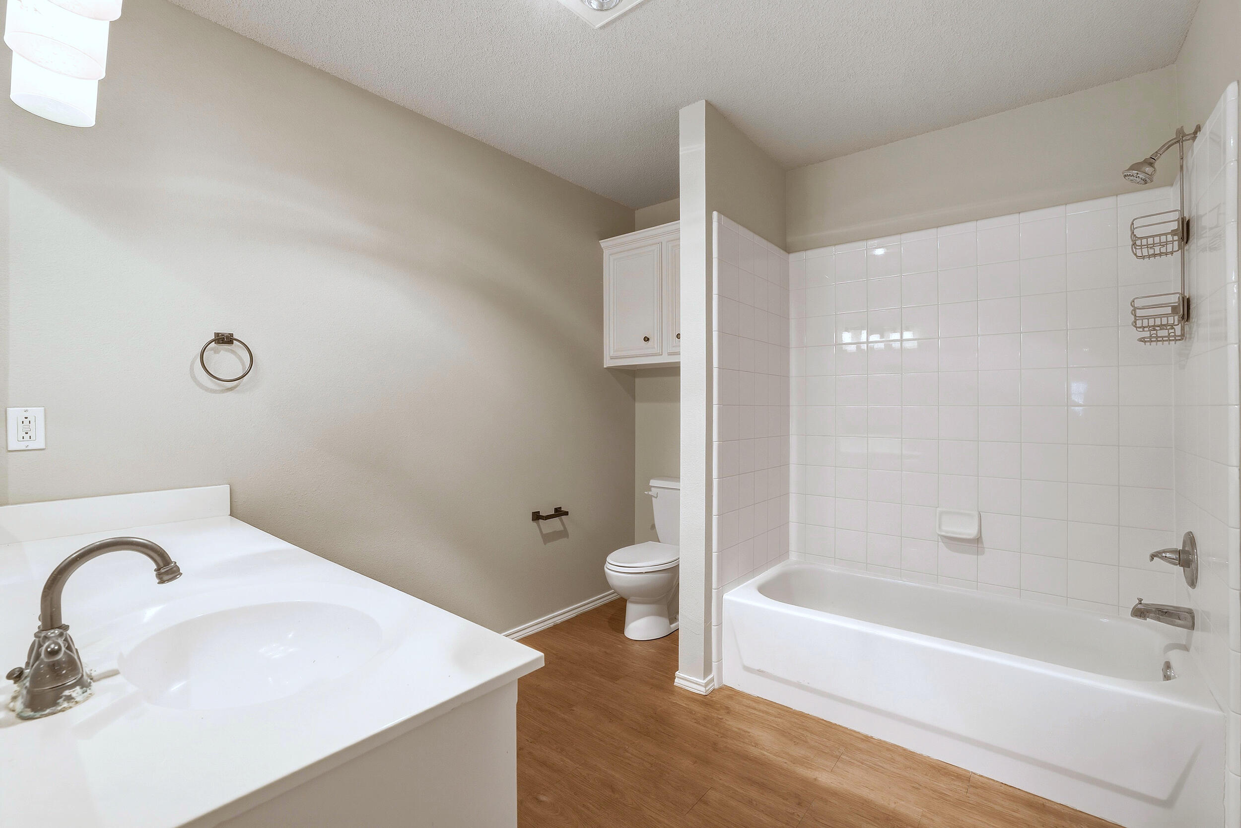 6115 100th Street Lubbock, TX 79424 - Photo 26 of 37 29_6115_100th_st_lubbock_tx_3_021