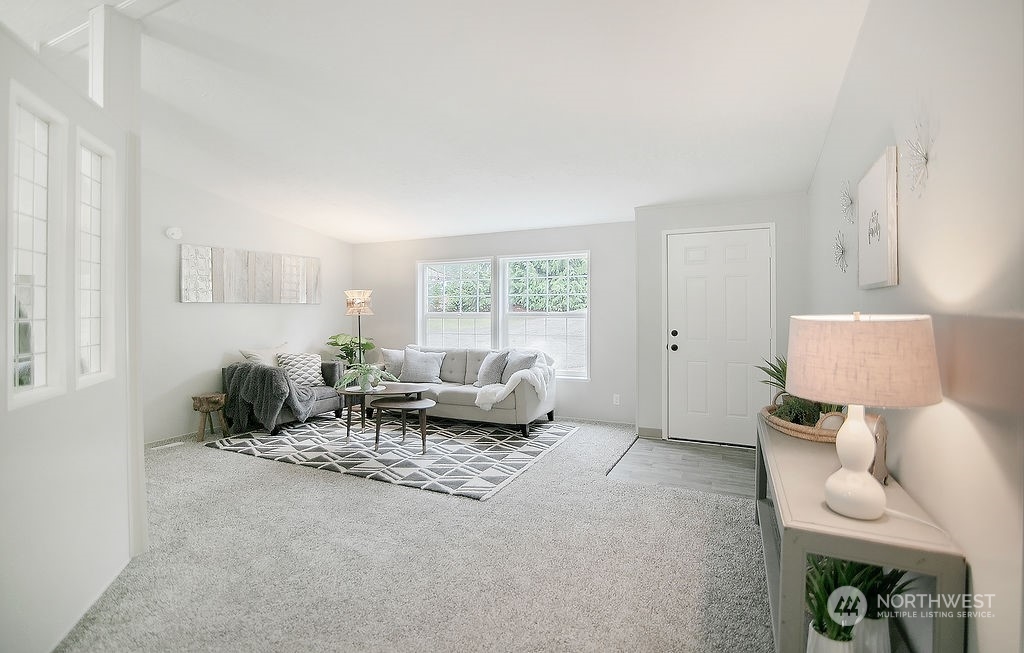 441 Hicks Road Castle Rock, WA 98611 - Photo 2 of 38 Gallery Image 2