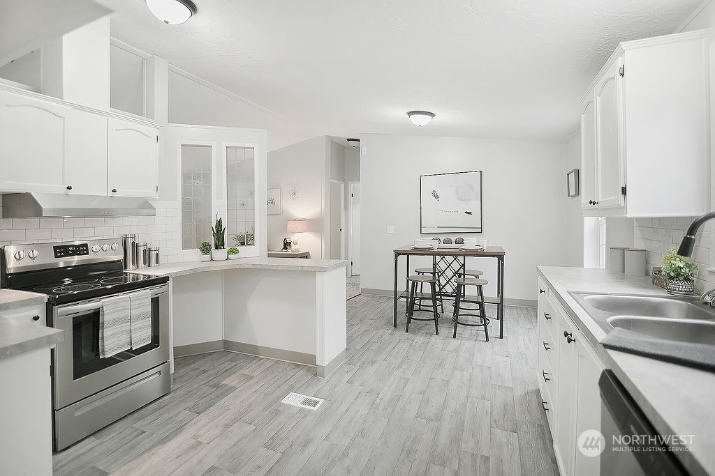 441 Hicks Road Castle Rock, WA 98611 - Photo 10 of 38 Gallery Image 10