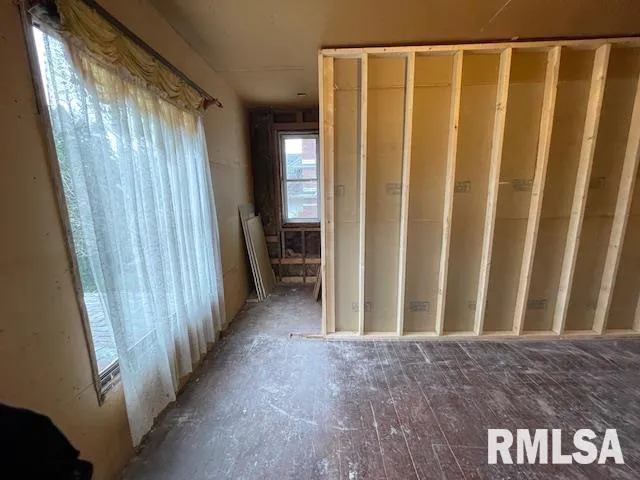 $59,500 | 704 South Lafayette Street, Macomb, IL 61455