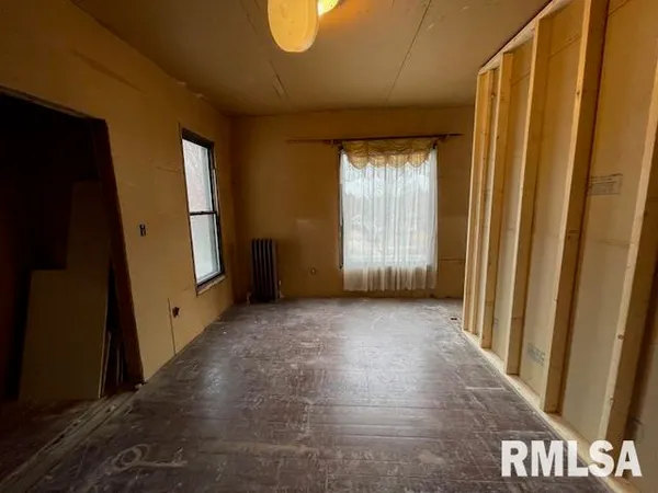 $40,000 | 704 South Lafayette Street, Macomb, IL 61455