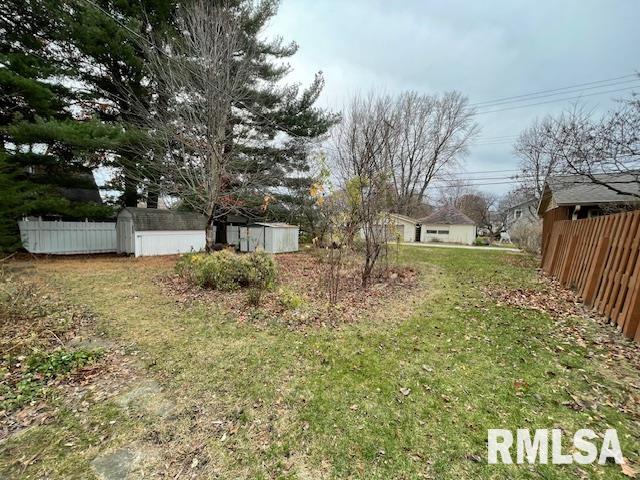 704 South Lafayette Street Macomb, IL 61455 - Photo 5 of 30