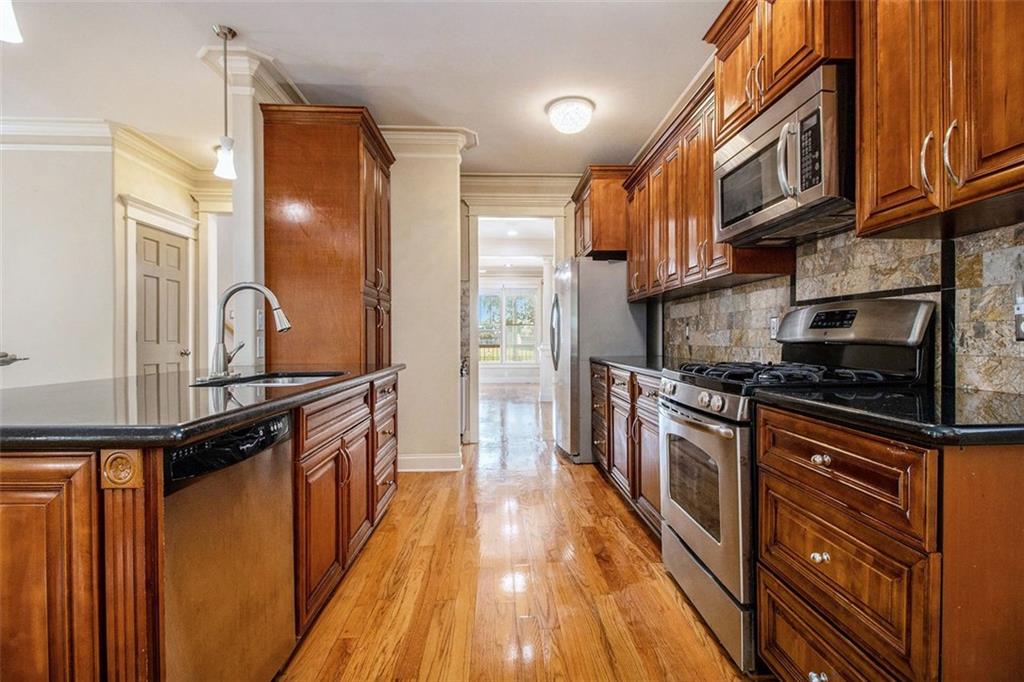 3416 Harrison Road Atlanta, GA 30344 - Photo 9 of 38