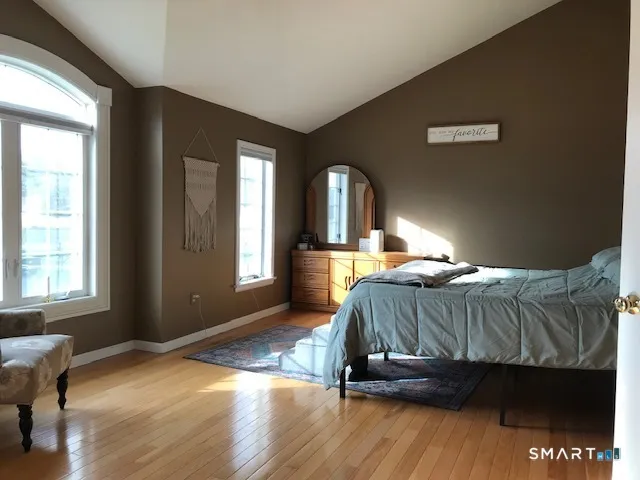 $575,000 | 14 Ivy Lane, Wethersfield, CT 06109