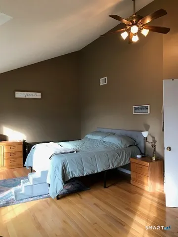 $575,000 | 14 Ivy Lane, Wethersfield, CT 06109