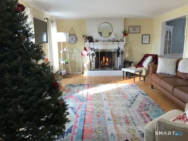 $575,000 | 14 Ivy Lane, Wethersfield, CT 06109