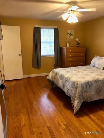 $575,000 | 14 Ivy Lane, Wethersfield, CT 06109