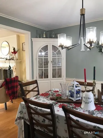 $575,000 | 14 Ivy Lane, Wethersfield, CT 06109