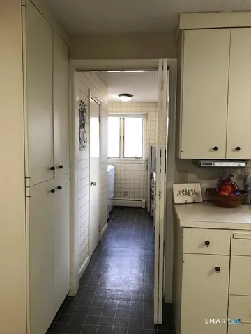 $575,000 | 14 Ivy Lane, Wethersfield, CT 06109