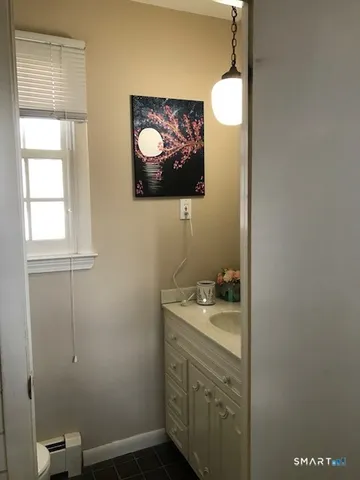 $575,000 | 14 Ivy Lane, Wethersfield, CT 06109