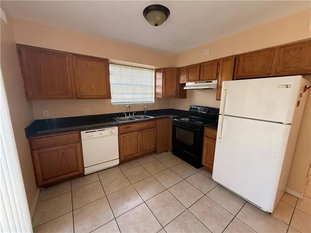 $1,695 | 4209 Eporia Street, Unit D, Metairie, LA 70001