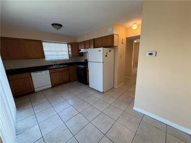 $1,695 | 4209 Eporia Street, Unit D, Metairie, LA 70001