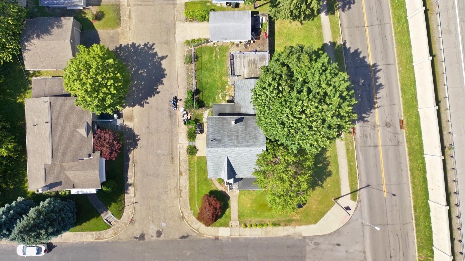 2221 9th Street Northwest Canton, OH 44708 - Photo 27 of 33