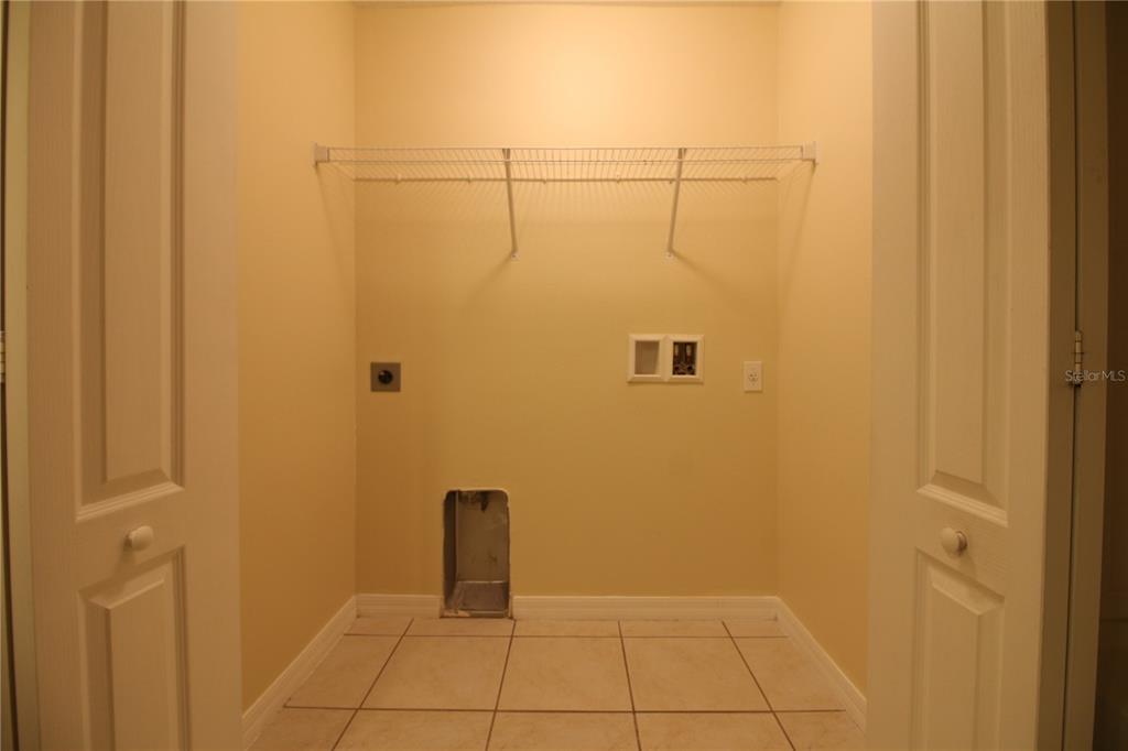 5433 Quarry Rock Road Lakeland, FL 33809 - Photo 19 of 26 a bathroom with a shower