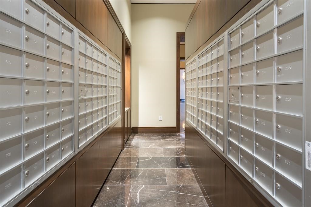 7 Riverway, Unit 2011 Houston, TX 77056 - Photo 21 of 25 a view of empty room with wooden floor and windows